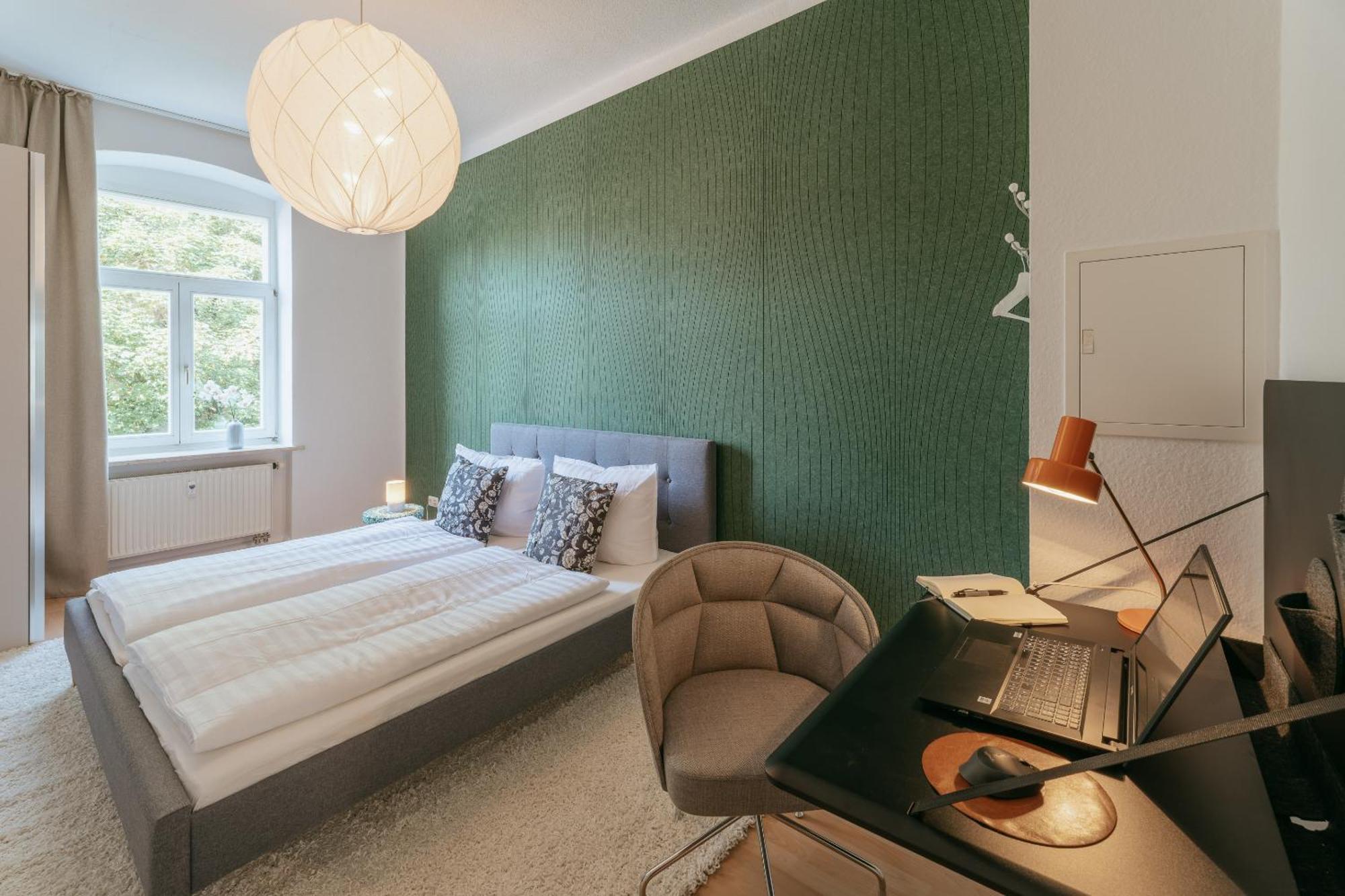 Premium Quartier Clara , Karl Und Fritz Auf Dem Kassberg Mit Eigenem Stellplatz Apartment Кемниц Екстериор снимка