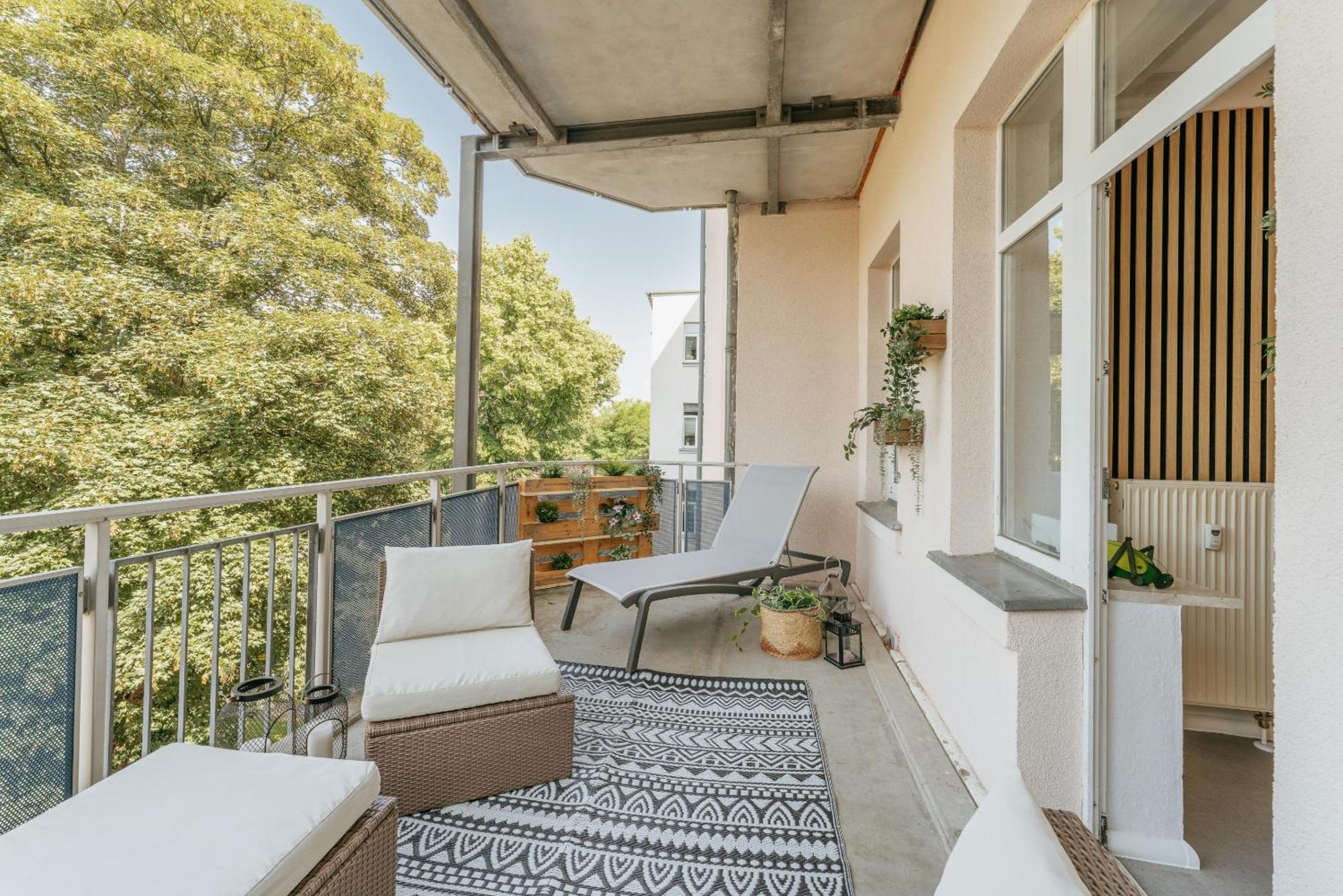 Premium Quartier Clara , Karl Und Fritz Auf Dem Kassberg Mit Eigenem Stellplatz Apartment Кемниц Екстериор снимка