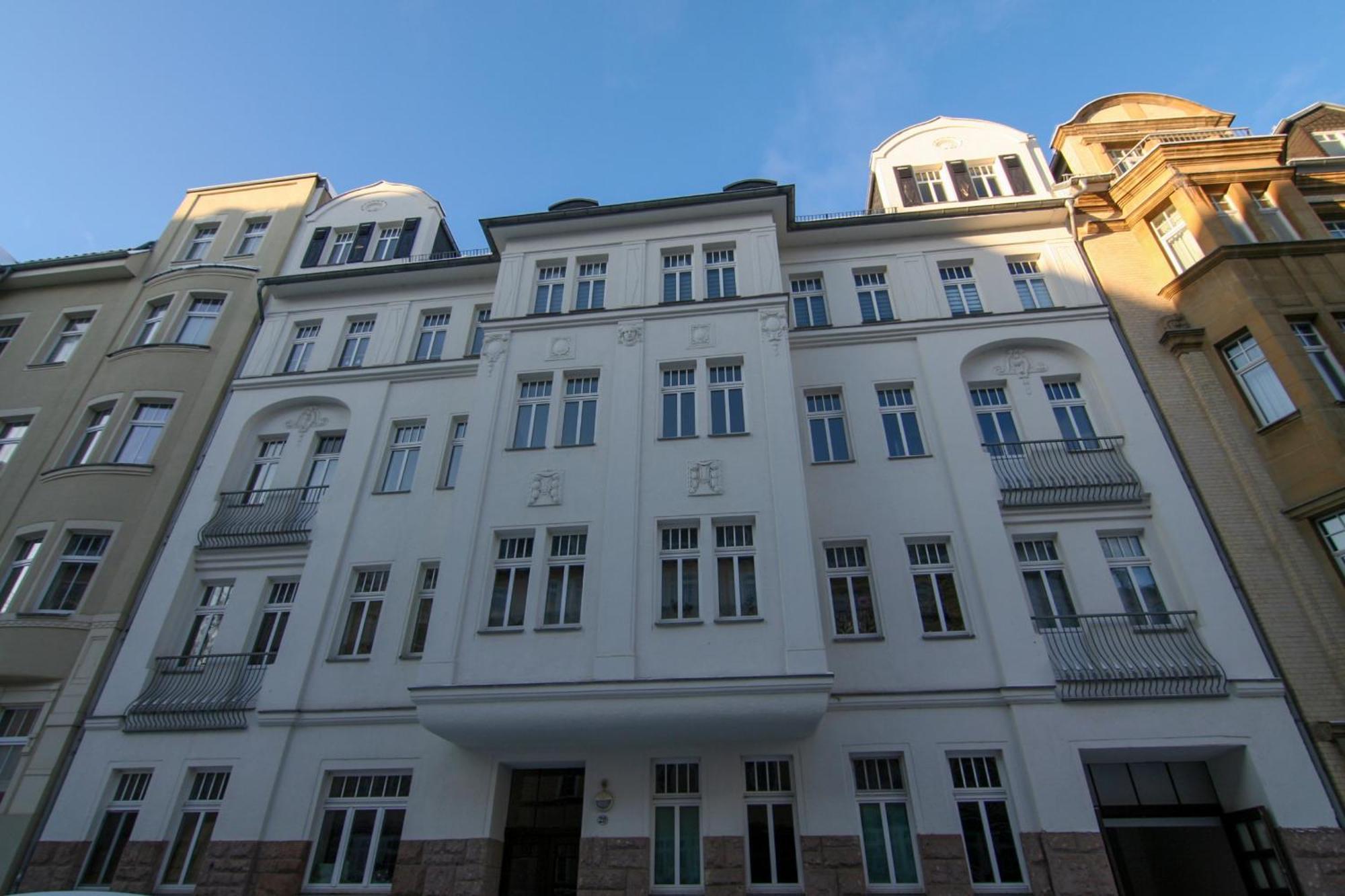 Premium Quartier Clara , Karl Und Fritz Auf Dem Kassberg Mit Eigenem Stellplatz Apartment Кемниц Стая снимка